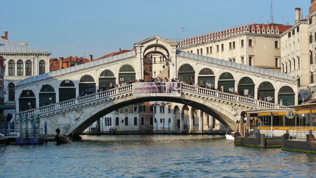 100 Dinge über Venedig - Rialto-Brücke