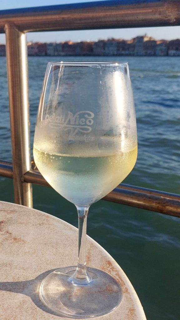 100 Dinge über Venedig - Spritz bianco