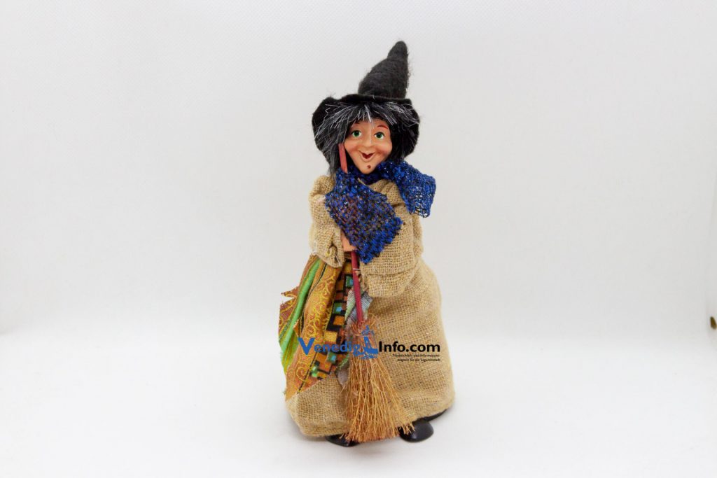 Venedig - die Hexe Befana ist im Anflug