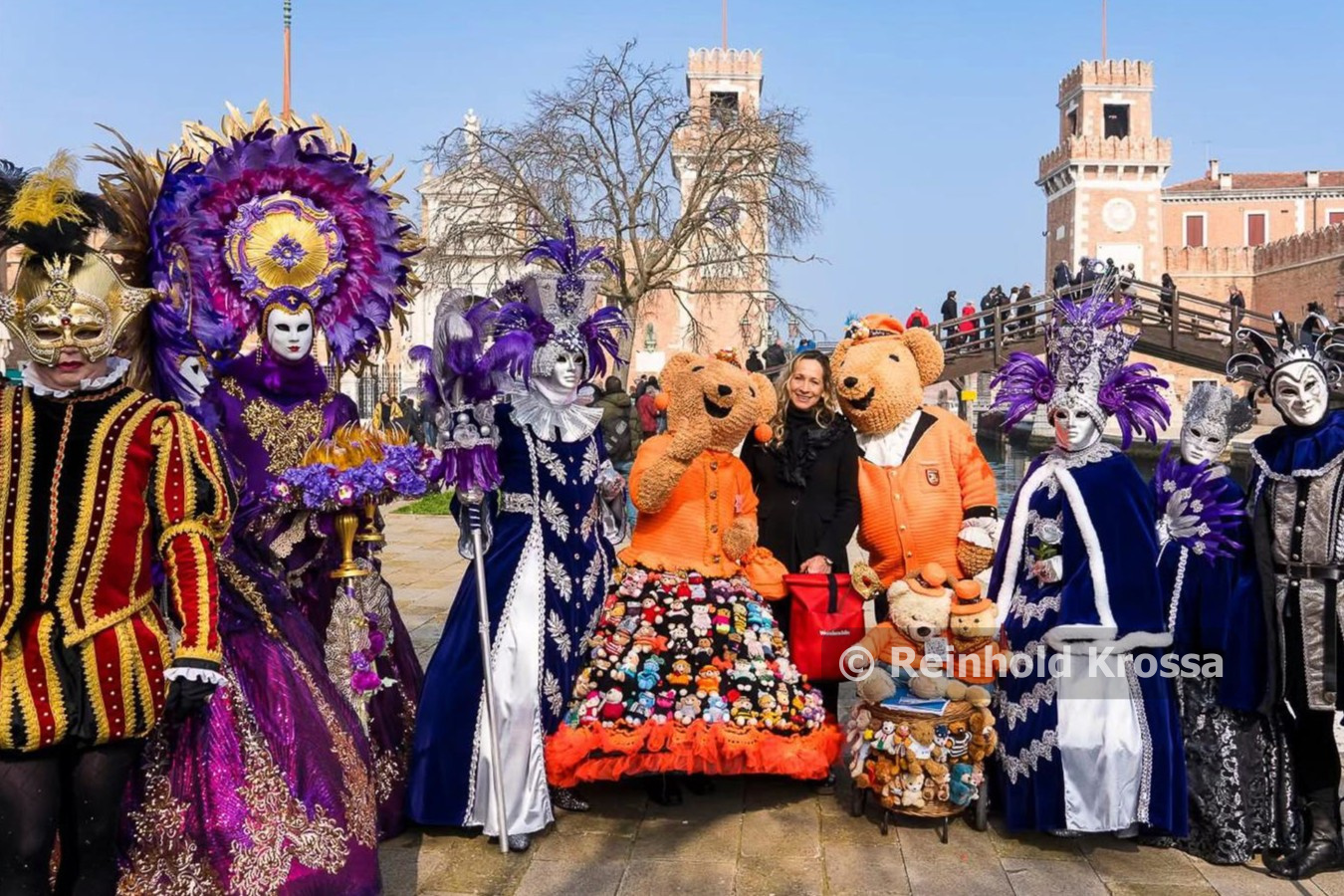 Karneval in Venedig mit Kostümen